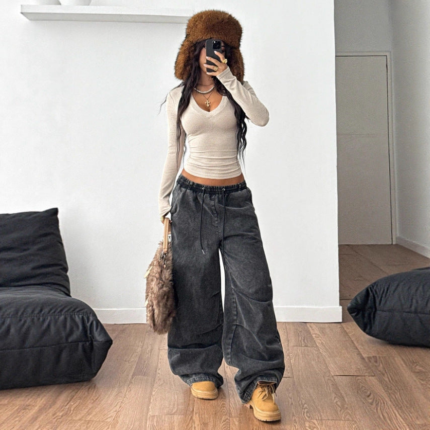 Women's slim fit V-neck long sleeved elastic top