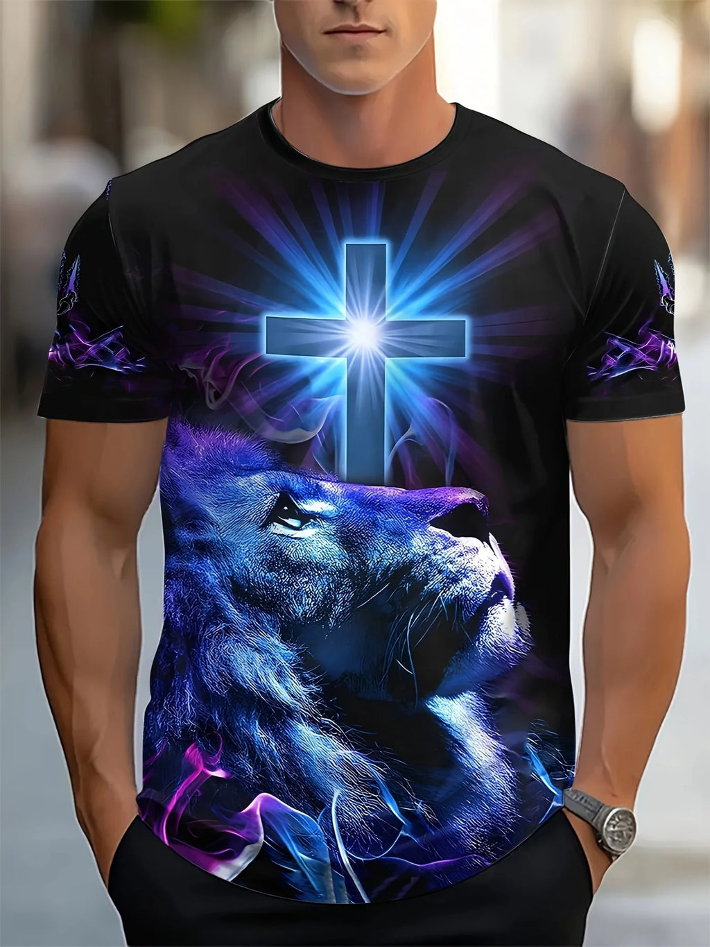 Camiseta deportiva de moda para hombre, cómoda y versátil, manga corta, cuello redondo, estampado de León y Cruz, estilo atlético, para verano